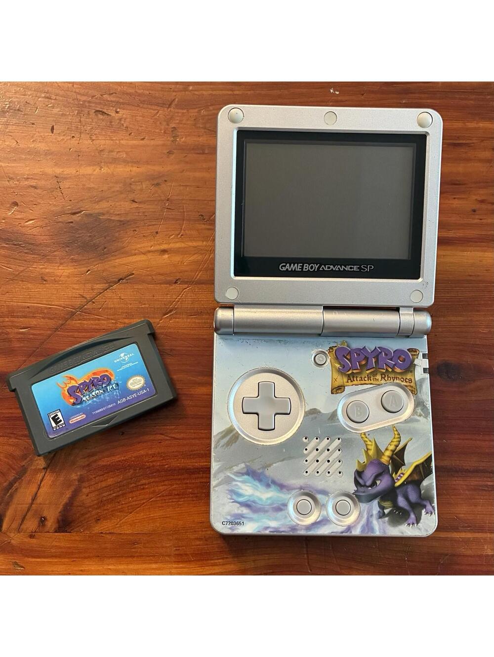Nintendo Gameboy Game Boy Advance SP - AGS-001 with Spyro Skin + Spyro Game